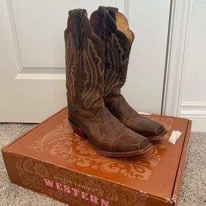 Justin Ladies Cowboy Boots